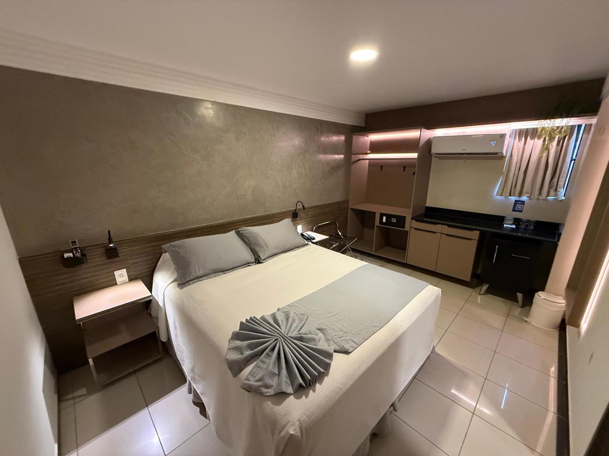 Atlantico Praia Hotel — Fotos 1